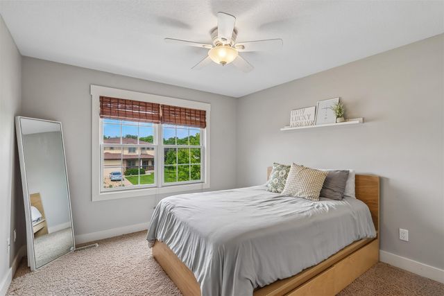 7025 Northwood Drive, Johnston, IA 50131