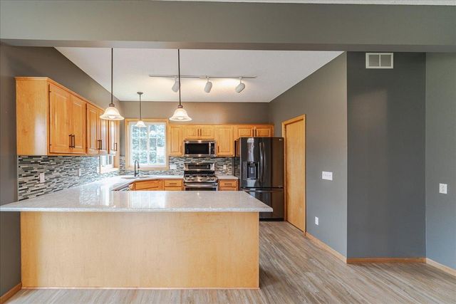 18580 Explorer Court, Farmington, MN 55024