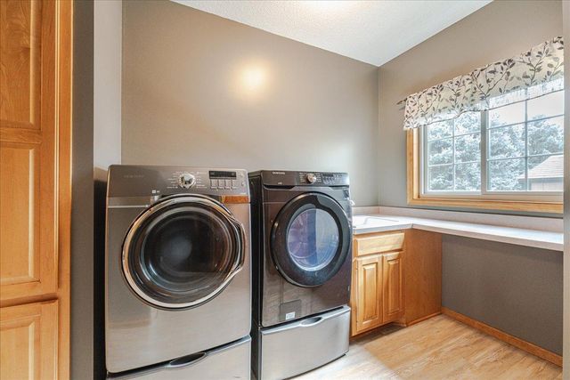 18580 Explorer Court, Farmington, MN 55024