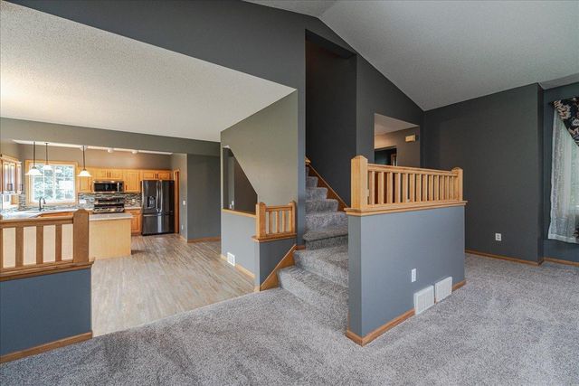 18580 Explorer Court, Farmington, MN 55024