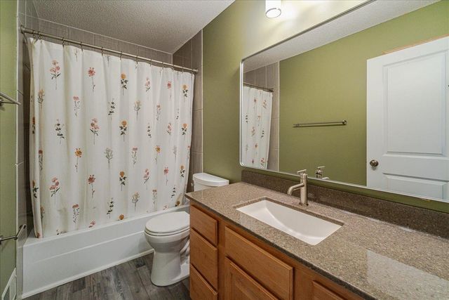 18580 Explorer Court, Farmington, MN 55024