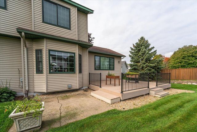 18580 Explorer Court, Farmington, MN 55024