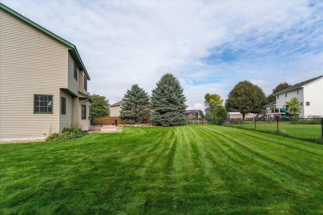 18580 Explorer Court, Farmington, MN 55024