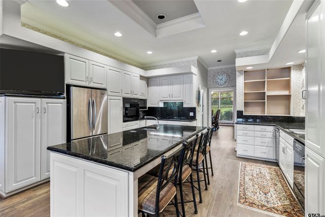 13735 Peninsula Road, Whitehouse, TX 75791