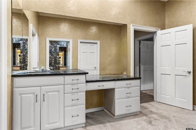 13735 Peninsula Road, Whitehouse, TX 75791