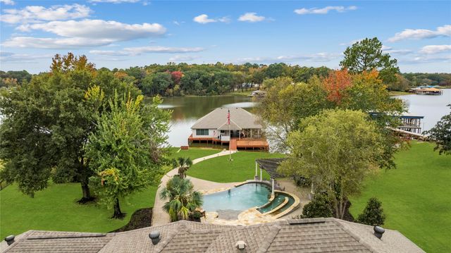 13735 Peninsula Road, Whitehouse, TX 75791