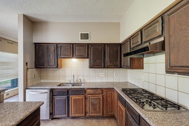 4303 Canadian River Drive, Sugar Land, TX 77478