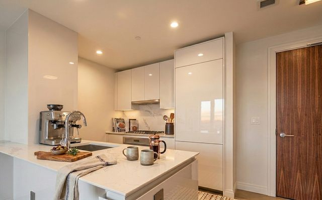 133 Seaport Blvd 1112, Boston, MA 02210