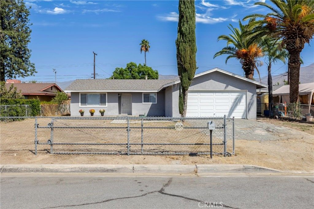 27390 6th Street, Highland, CA 92346