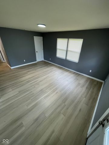 2245 Admiral Drive, Indianapolis, IN 46219