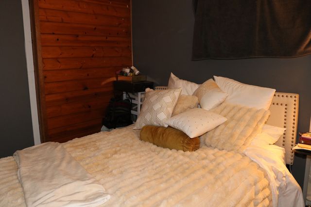 3232 Ezra Avenue, Zion, IL 60099