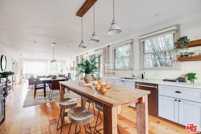 6642 Emmet Terrace, Los Angeles, CA 90068