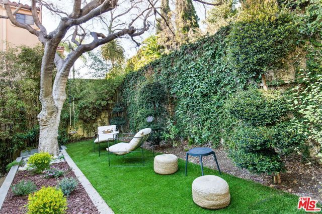 6642 Emmet Terrace, Los Angeles, CA 90068