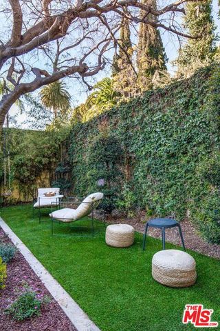 6642 Emmet Terrace, Los Angeles, CA 90068