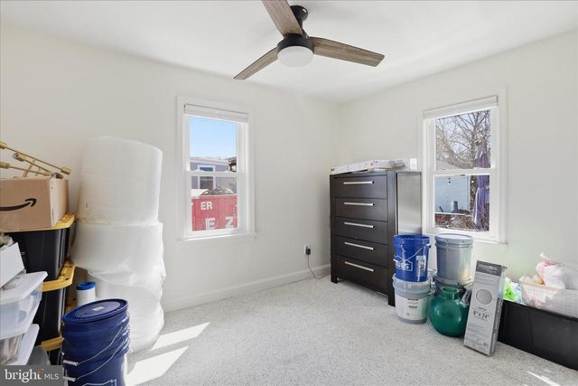 225 FAIRGROUND RD, Woodstock, VA 22664