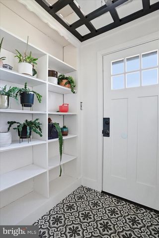 225 FAIRGROUND RD, Woodstock, VA 22664