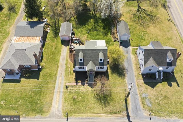 225 FAIRGROUND RD, Woodstock, VA 22664