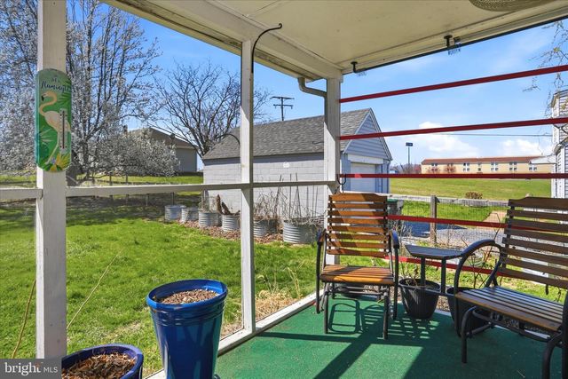 225 FAIRGROUND RD, Woodstock, VA 22664