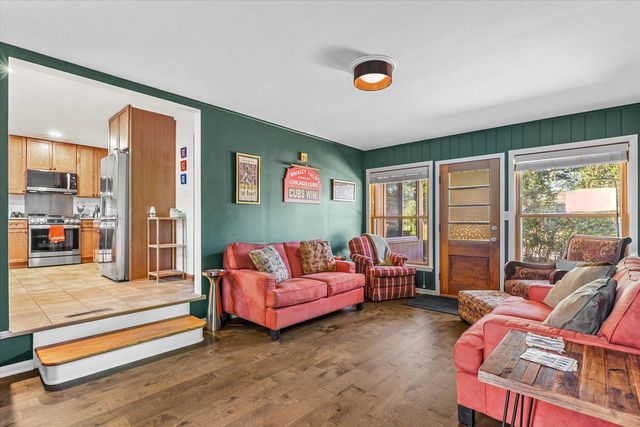 11825 W Elmhurst PARKWAY, Wauwatosa, WI 53226