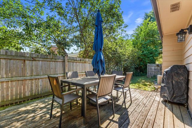11825 W Elmhurst PARKWAY, Wauwatosa, WI 53226