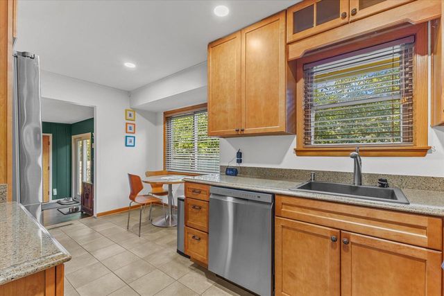 11825 W Elmhurst PARKWAY, Wauwatosa, WI 53226