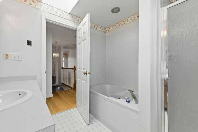 32 Admiral Halsey Road, Plymouth, MA 02360