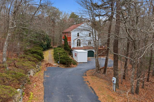 32 Admiral Halsey Road, Plymouth, MA 02360