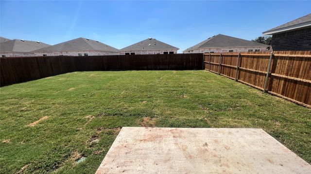 10320 Holycross Lane, Fort Worth, TX 76036