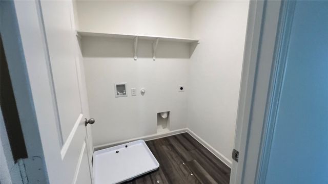 10320 Holycross Lane, Fort Worth, TX 76036