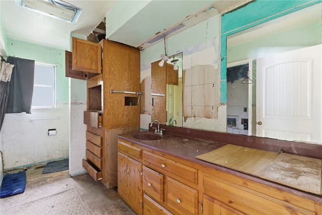 1409 Backus Avenue, Springdale, AR 72764