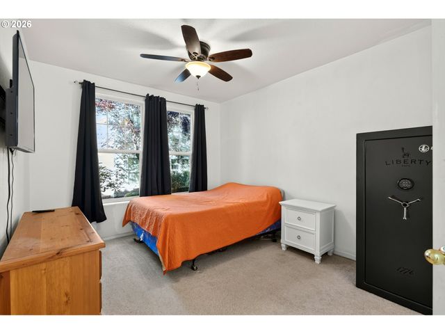 7173 Sw MANOR Way B, Beaverton, OR 97078