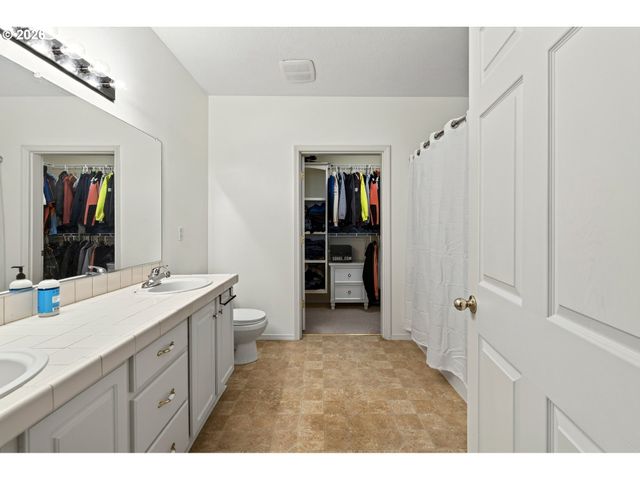 7173 Sw MANOR Way B, Beaverton, OR 97078