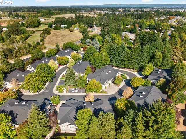7173 Sw MANOR Way B, Beaverton, OR 97078