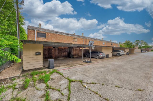 4276 Belle Park Drive 4276, Houston, TX 77072