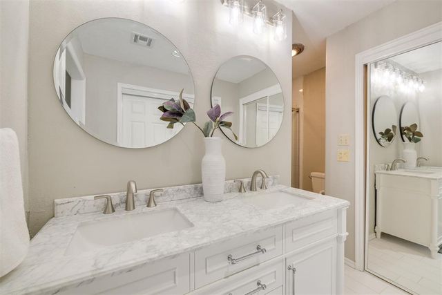 600 Country Side Trail, Edmond, OK 73012
