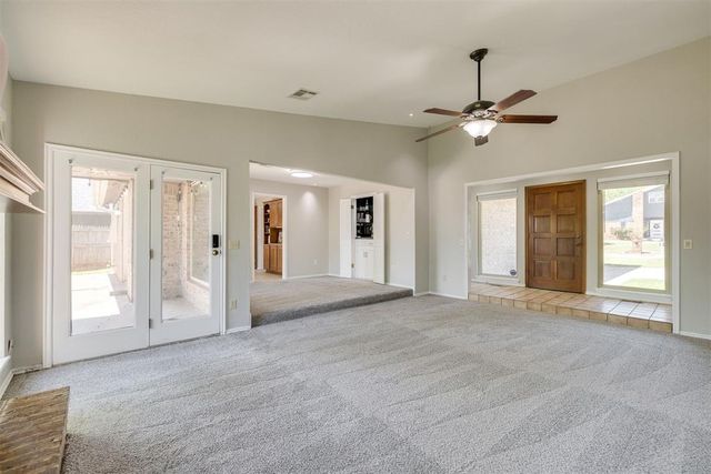 600 Country Side Trail, Edmond, OK 73012