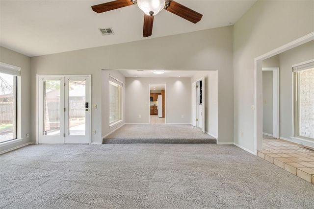 600 Country Side Trail, Edmond, OK 73012