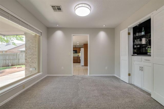 600 Country Side Trail, Edmond, OK 73012