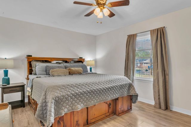 1806 Clinton St, Longview, TX 75604