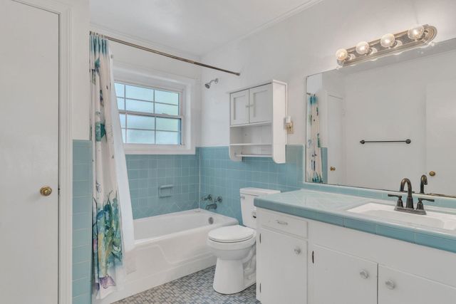 1806 Clinton St, Longview, TX 75604