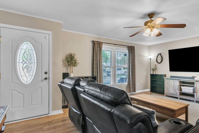 1806 Clinton St, Longview, TX 75604