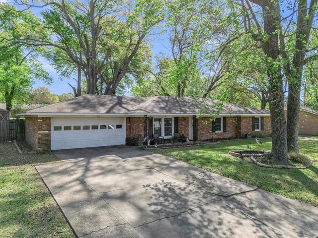 1806 Clinton St, Longview, TX 75604