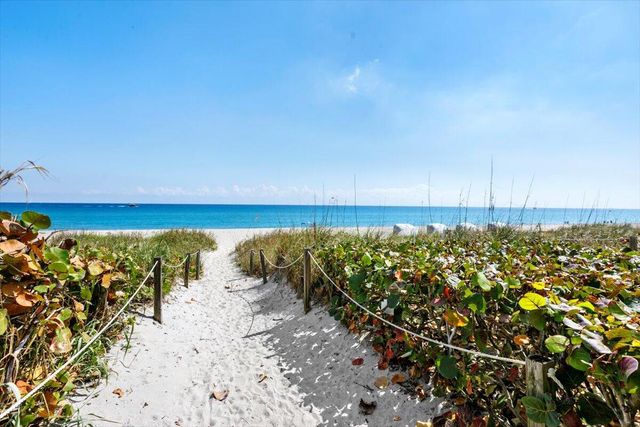 2760 S Ocean Boulevard W 107, Palm Beach, FL 33480