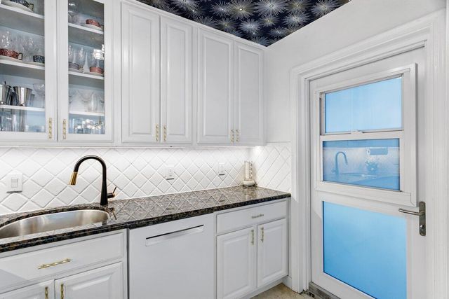 2760 S Ocean Boulevard W 107, Palm Beach, FL 33480