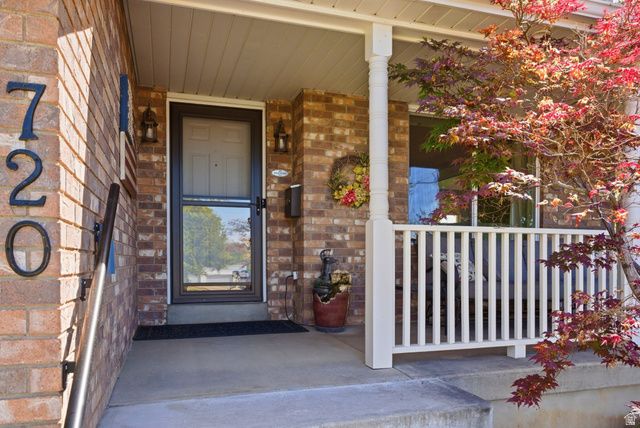 720 E CENTER ST, Bountiful, UT 84010