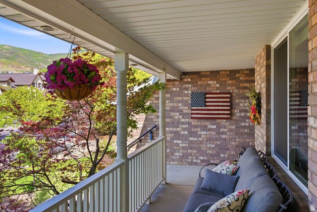 720 E CENTER ST, Bountiful, UT 84010
