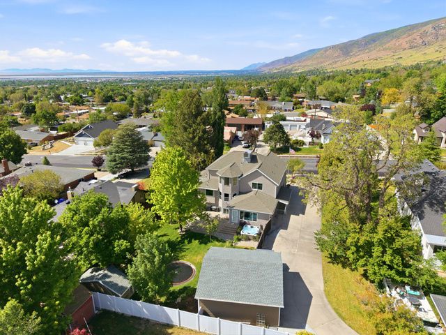 720 E CENTER ST, Bountiful, UT 84010