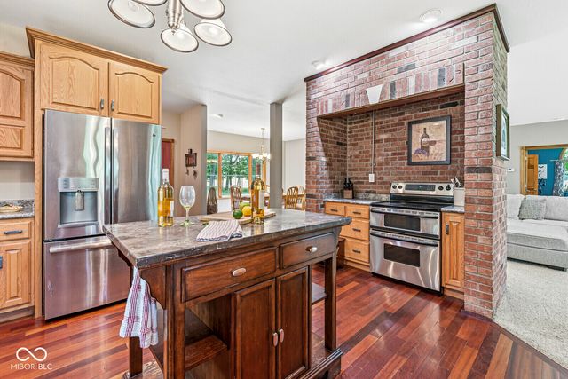 5599 N Brandywine Road, Shelbyville, IN 46176