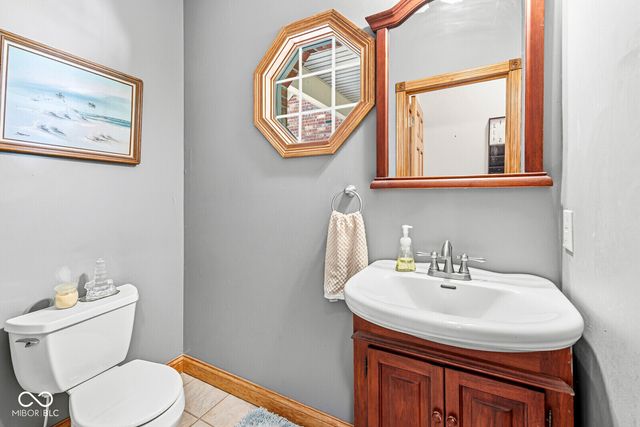5599 N Brandywine Road, Shelbyville, IN 46176