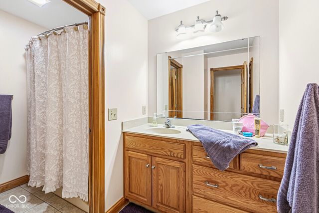 5599 N Brandywine Road, Shelbyville, IN 46176